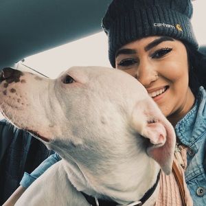 Meet your Posher, Savanna